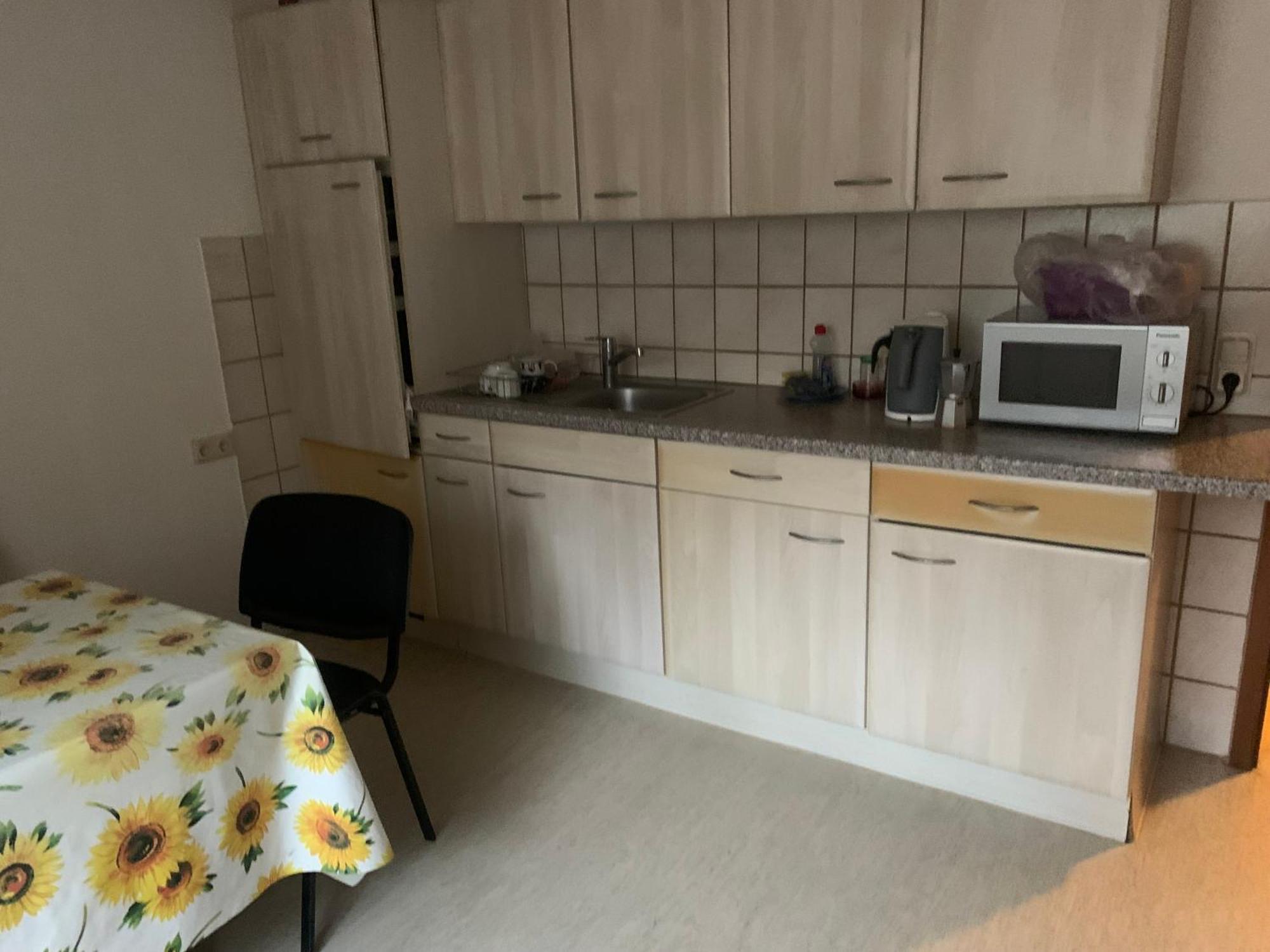 Monteure & Handwerker Einfach, Unkompliziert Und Preiswert In Alsfeld Buitenkant foto